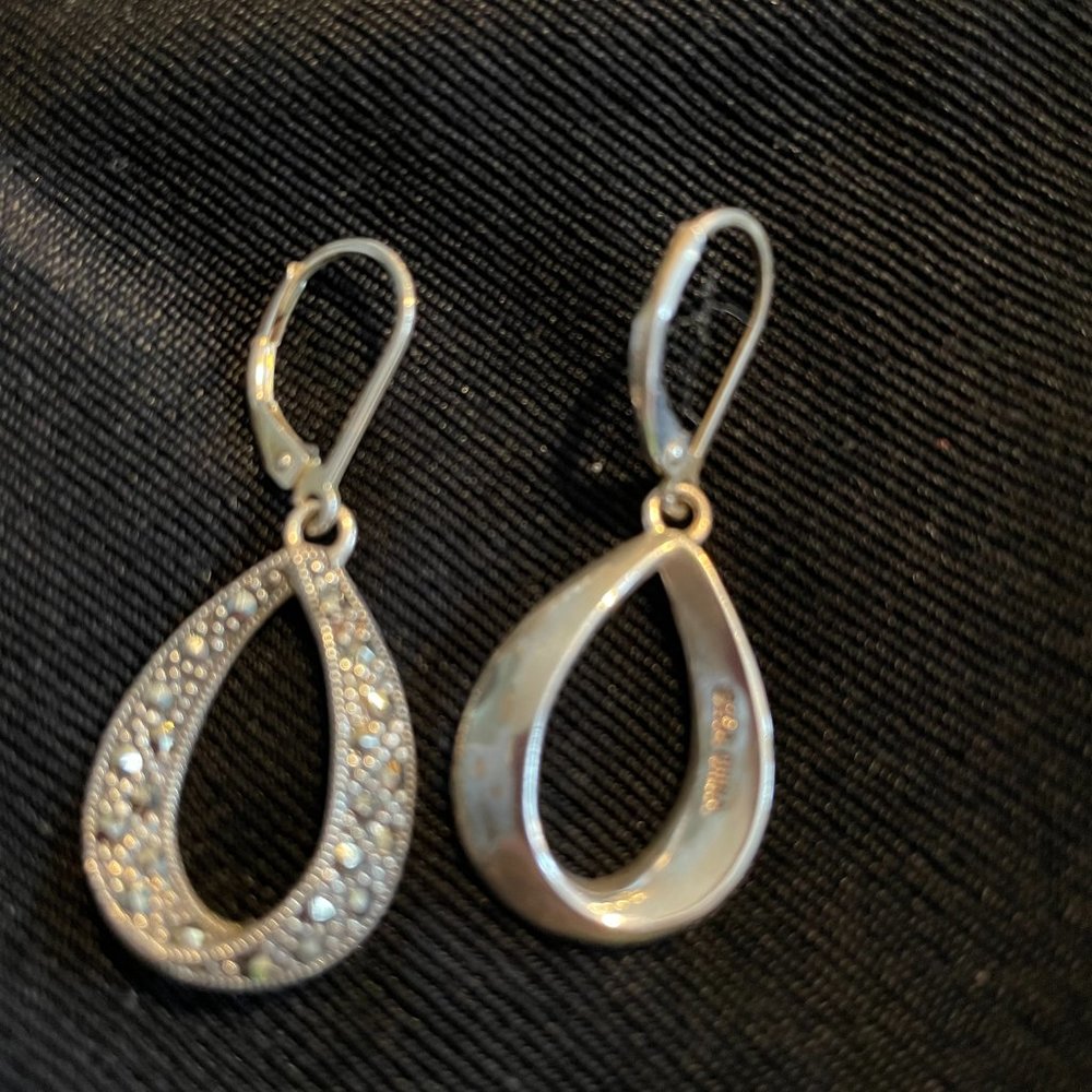 Marcasite loop earrings - Picture 2 of 2